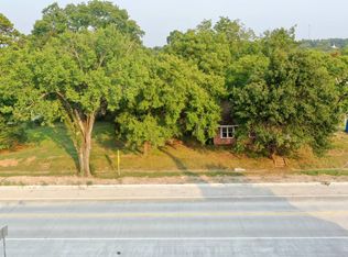 302 N Kemp Ave, Tishomingo, OK 73460