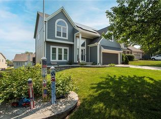 2508 SW 10th St, Lees Summit, MO 64081