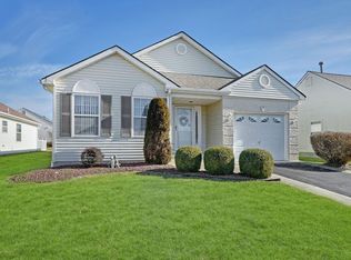 7 Tonbridge Ct, Toms River, NJ 08757