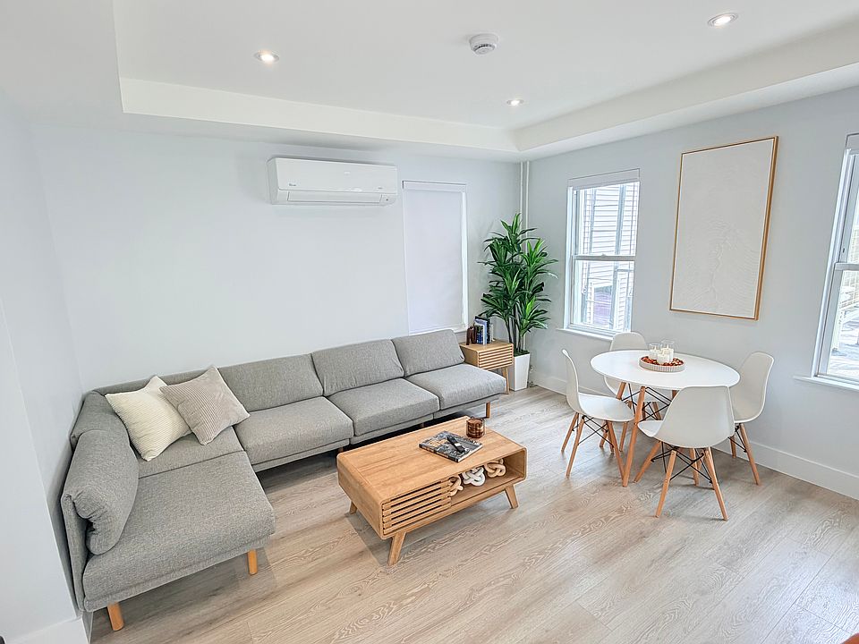 1st image of 2019 Palisade Ave #2