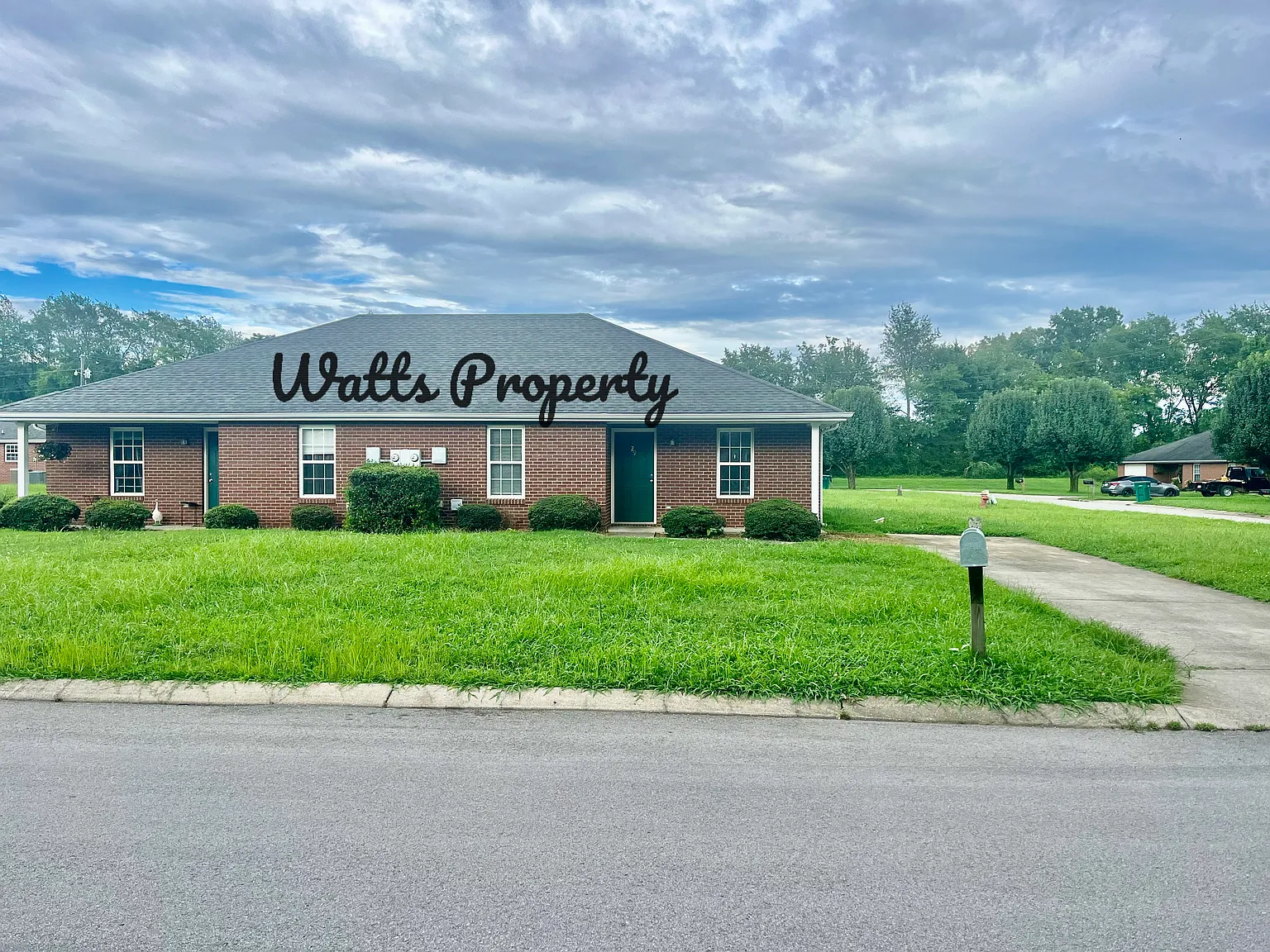 2 bed, 976 sqft, $1,200 — Photo 1