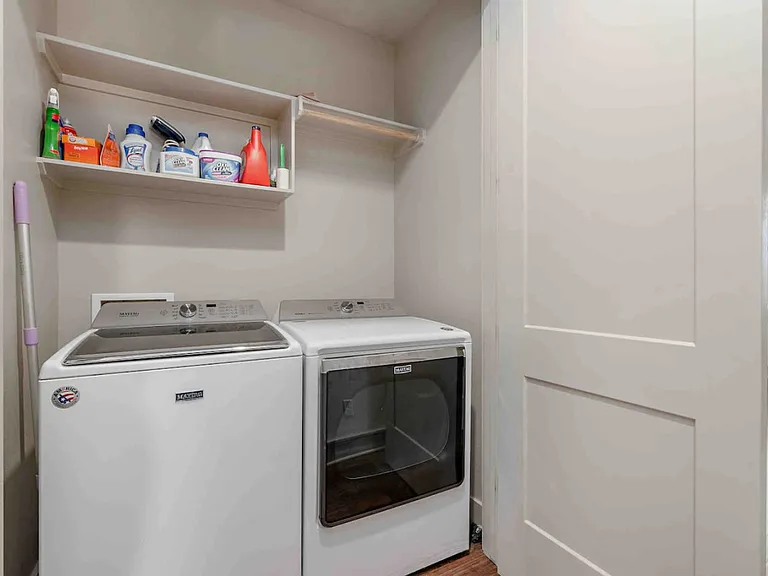 Washer/Dryer