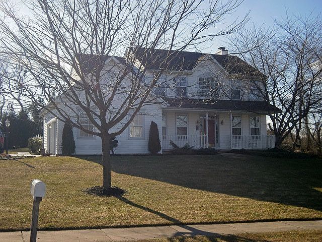 1st image of 20 Canary Ct