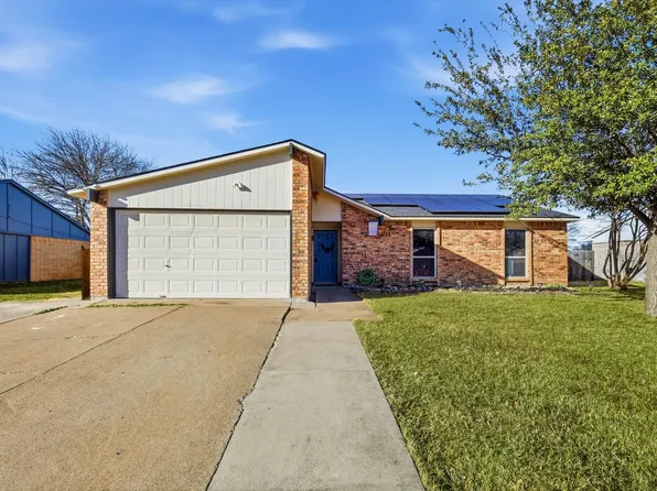 6809 Newcastle Pl, North Richland Hills, TX 76182
