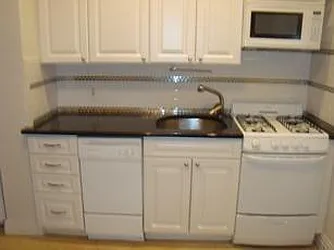 Rented by CitySites Real Estate Group