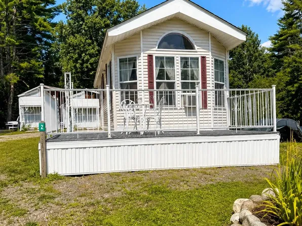46 Beaver Pond Road #2, Farmington, NH 03835