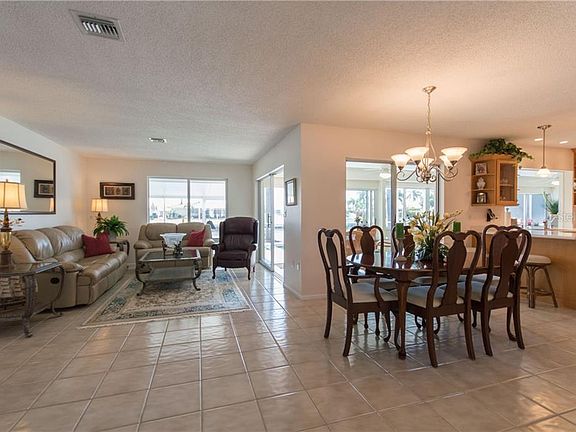 5th image of 1633 Montia Ct