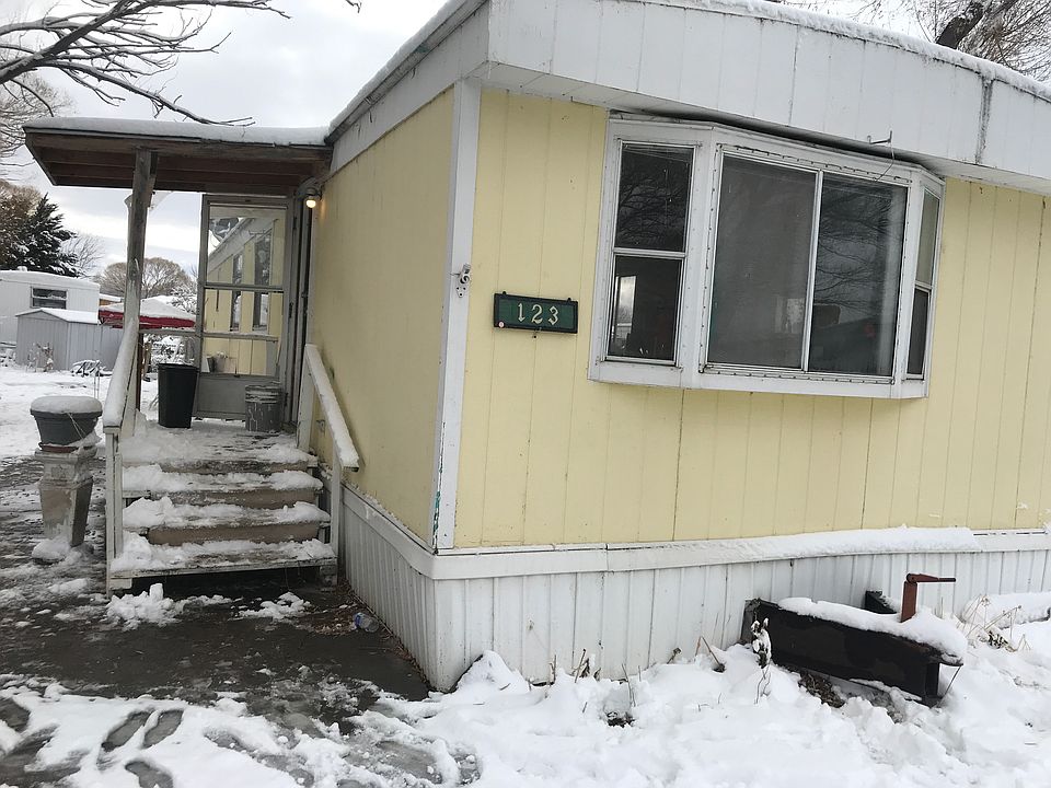 2nd image of 516-31 1/2 Rd #123