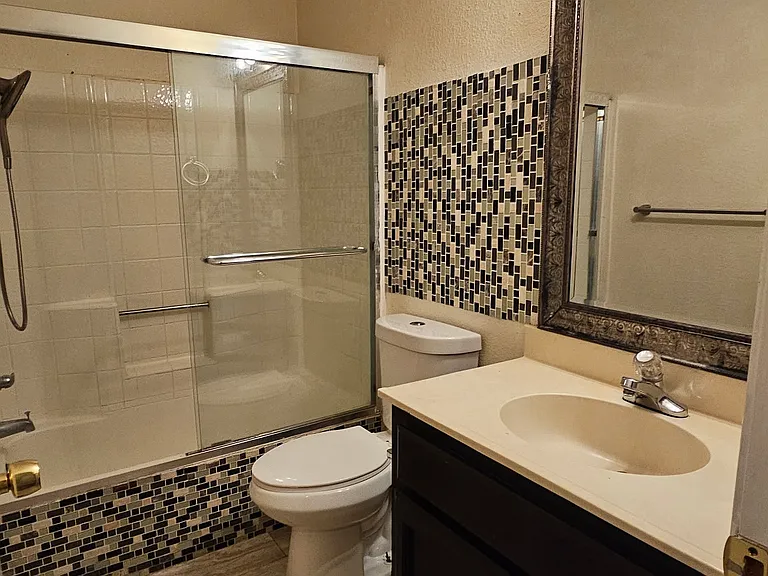 2175 Foothill Ranch Dr — Photo 8