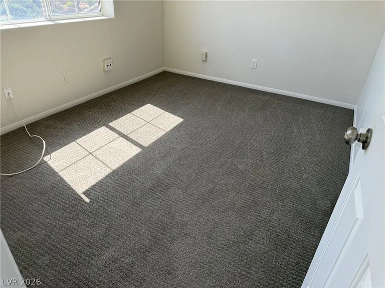 1141 Cathedral Ridge St — Photo 42