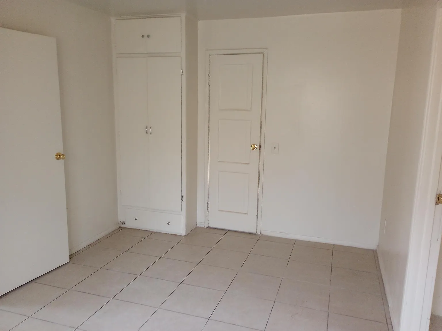 2 bed, 600 sqft, $925 — Photo 3