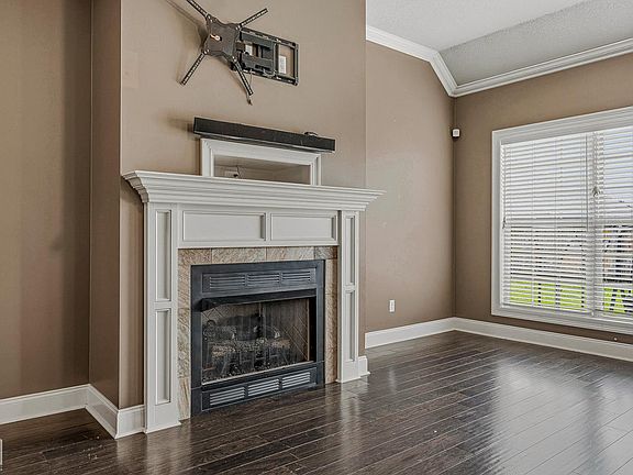 4th image of 6235 Merrell Dr