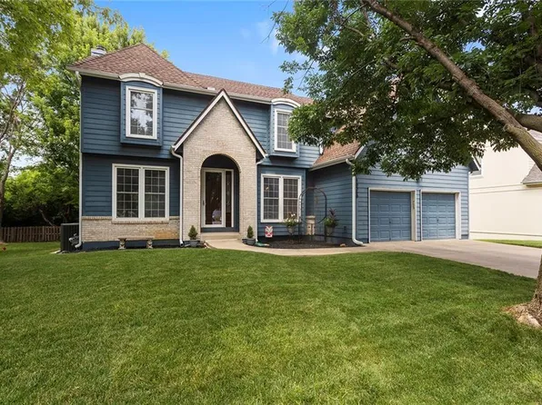 18360 W 116th St, Olathe, KS 66061