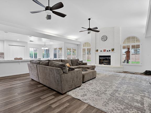 5th image of 4507 Sealion Ln