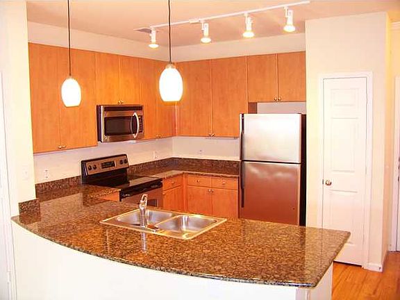 3rd image of 1901 5th Ave #3215