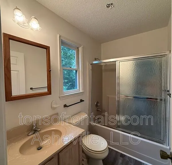 327 Winding Way Ln — Photo 15
