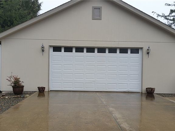 2nd image of 20 N Jessies Ct
