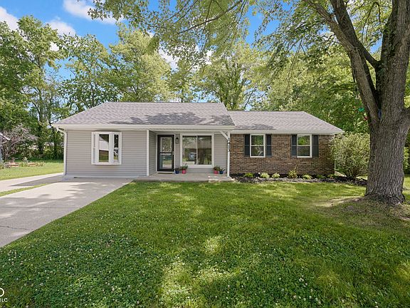 3rd image of 1413 Brookside Dr
