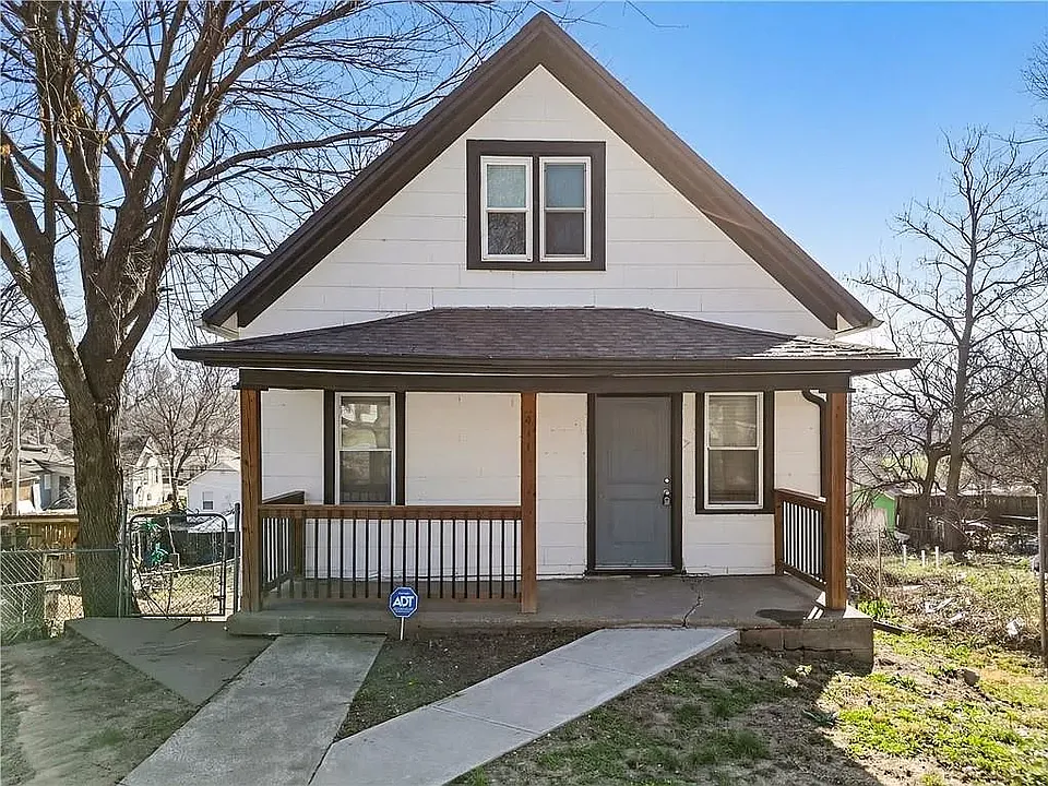 411 N Lawndale Ave