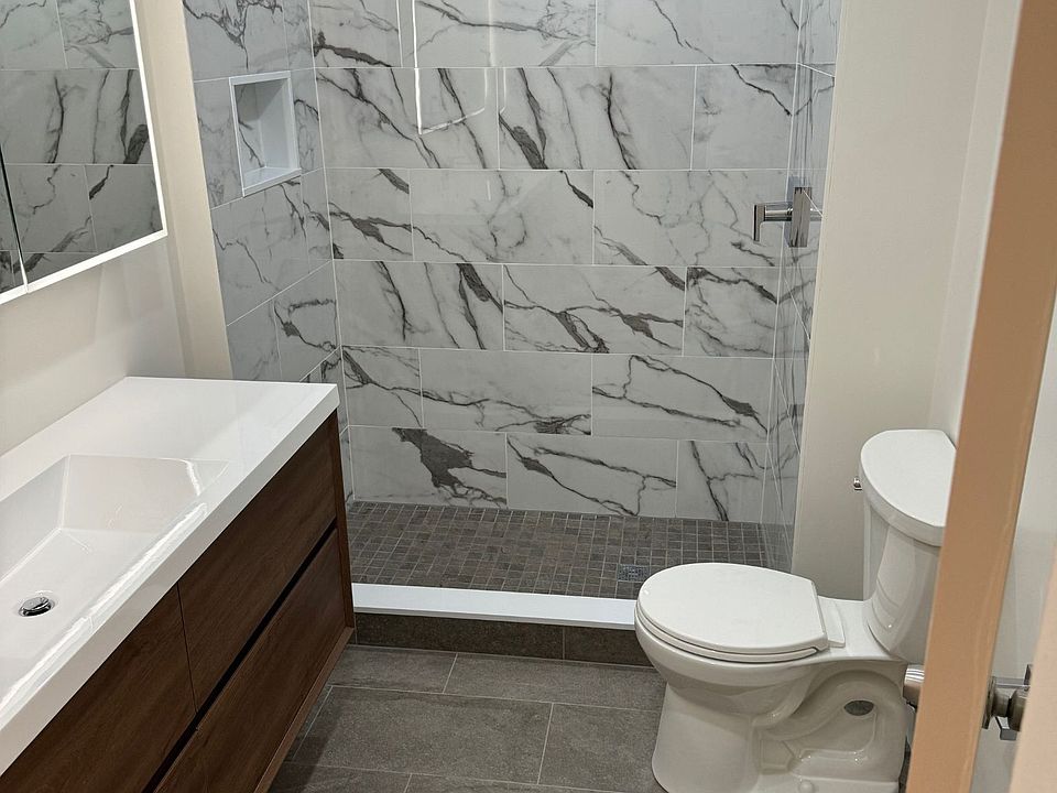 EXAMPLE OF NEW BATH FINISHES: NOT ACTUAL UNIT