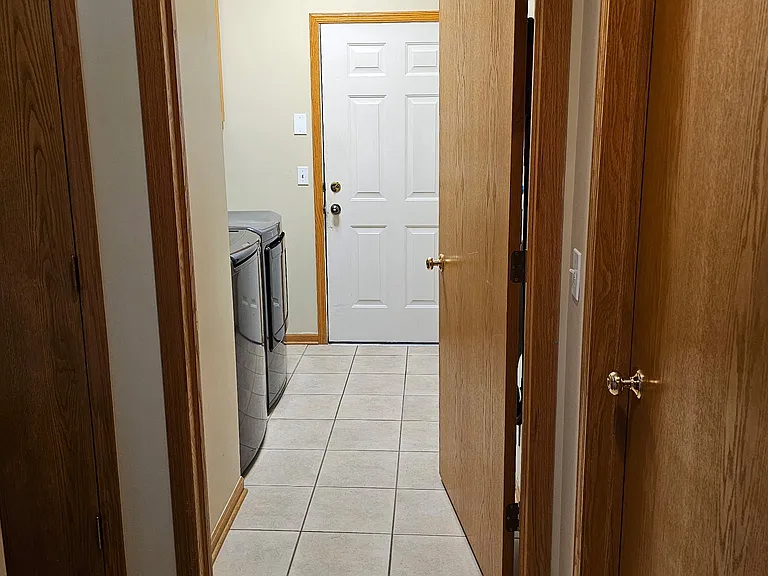 23276 Kelsey Ln — Photo 9