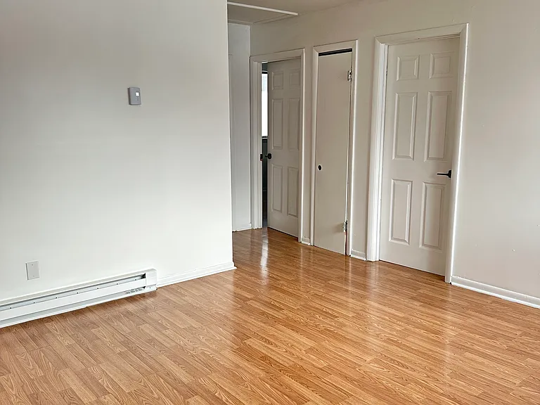 902 32nd Ave N #C — Photo 2