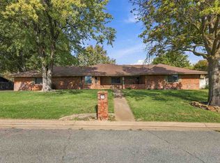 3222 Old Mallard Rd, Enid, OK 73703