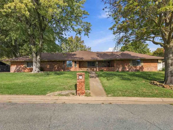 3222 Old Mallard Rd, Enid, OK 73703