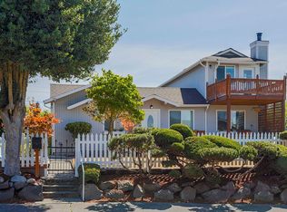 6026 47th Ave SW, Seattle, WA 98136