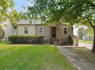 4217 W 48th St, Roeland Park, KS 66205