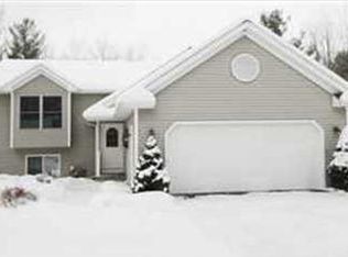 11769 Ritchie Ave NE, Cedar Springs, MI 49319