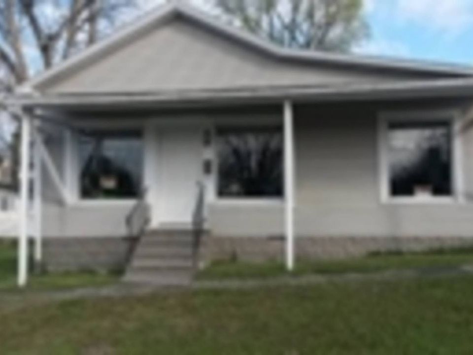 1st image of 403 E Broad St