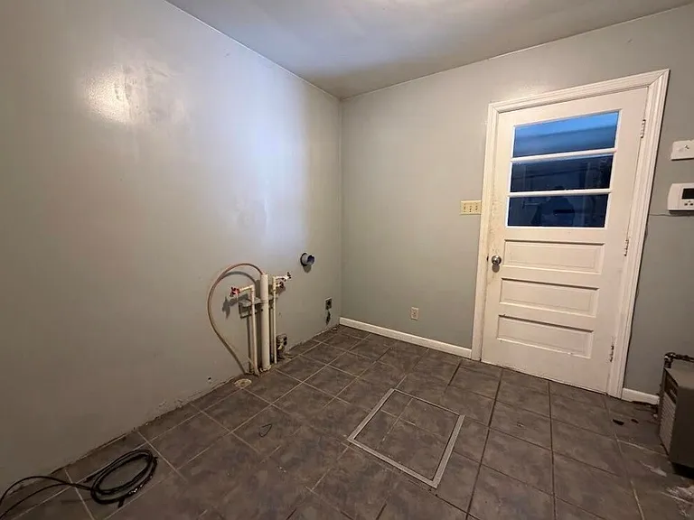 9722 W 136th Ln — Photo 12