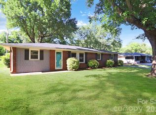 268 Brackett Rd, Forest City, NC 28043