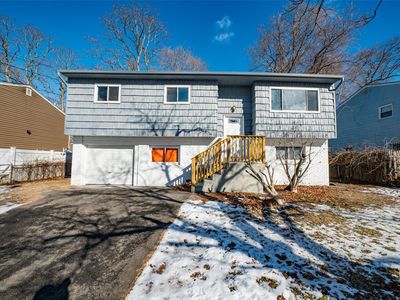 301 New Avenue, Wyandanch, NY, 11798