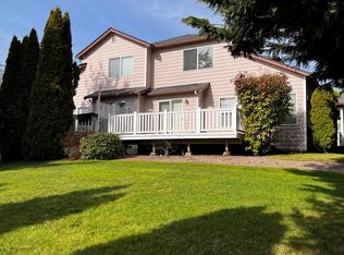 9940 Rock Port Ln NW, Silverdale, WA 98383