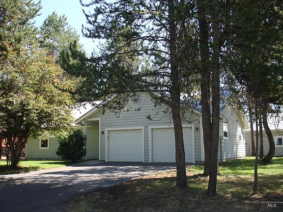 5th image of 628 Syringa Dr