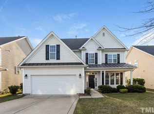 611 Lawson Cypress Ln, Fuquay Varina, NC 27526