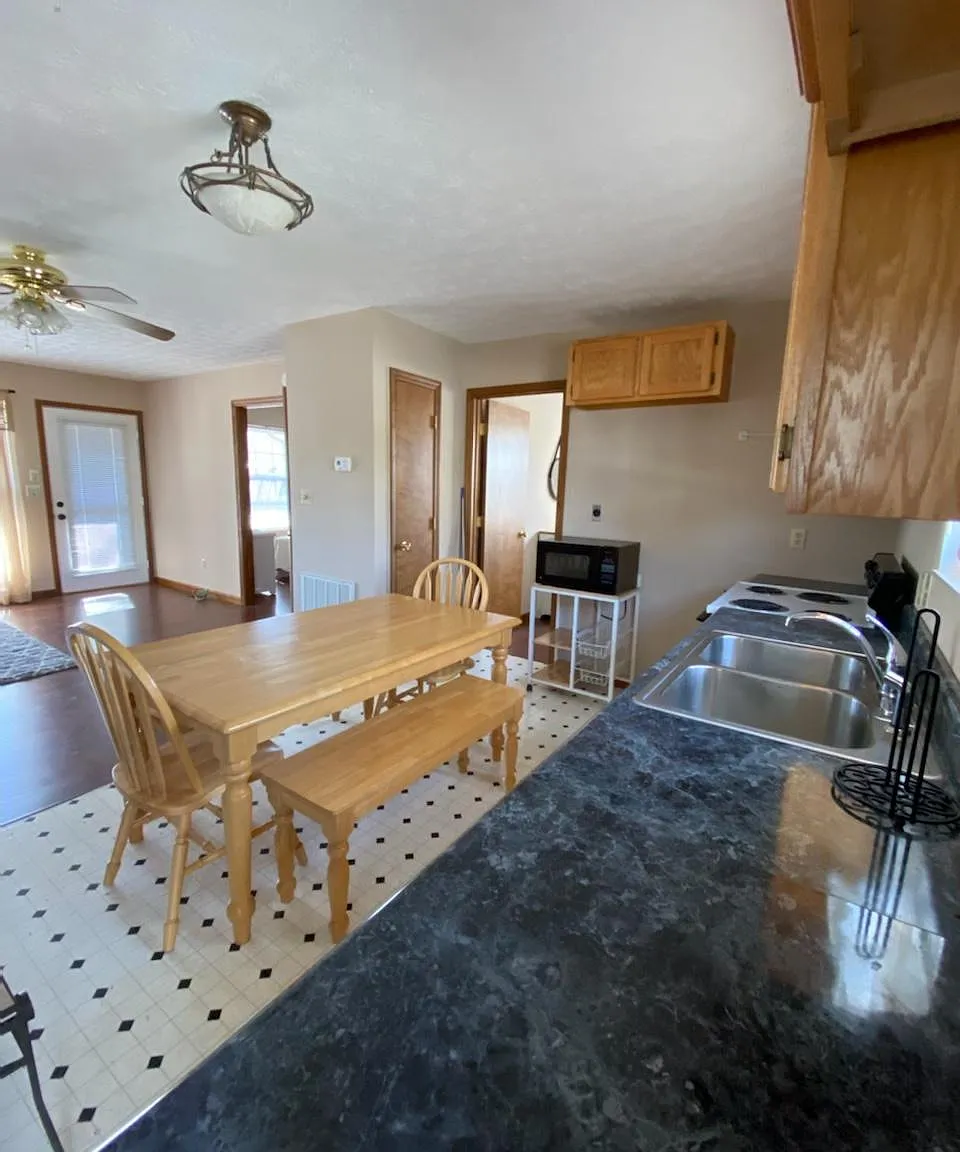 1319 Fisherman Way — Photo 2