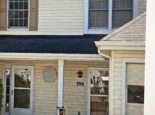 306 Canterbury Ct, Oakmont, PA 15139