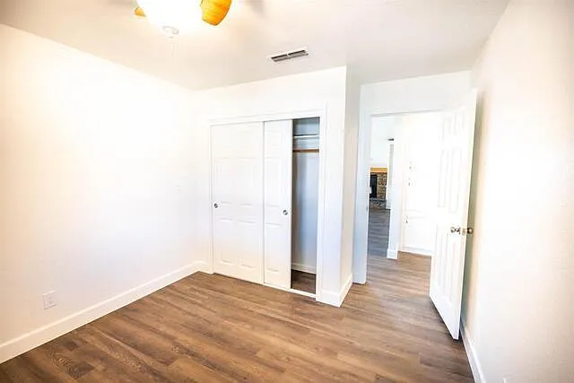 2340 Aldersgate Ct — Photo 12