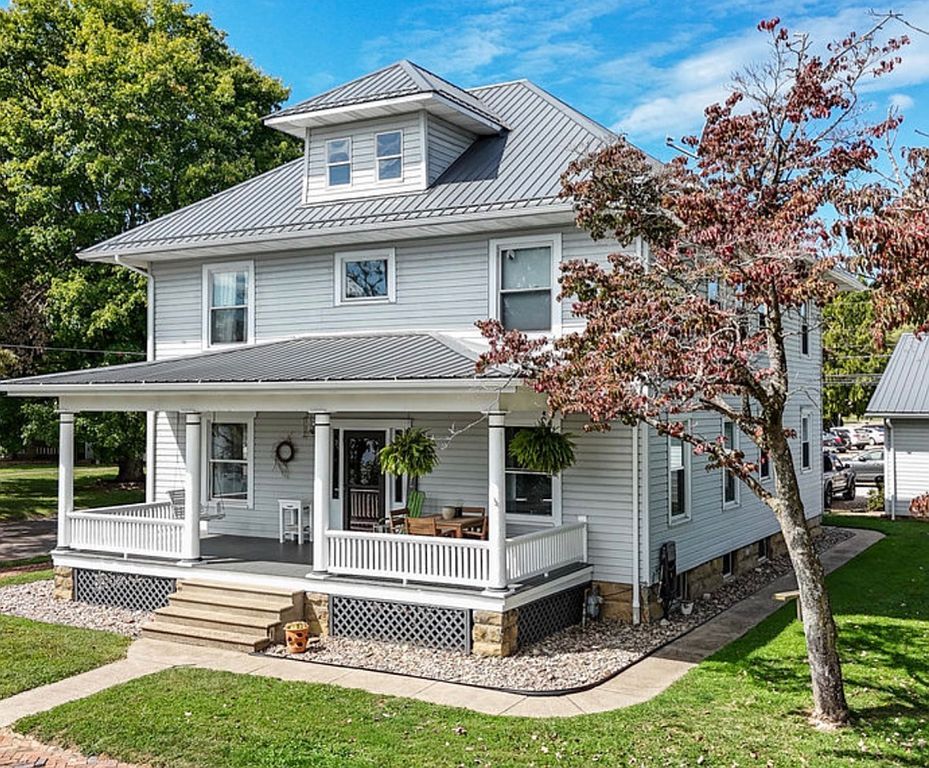716 Front St - Property Image