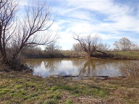 3rd image of 2208 County Road 264
