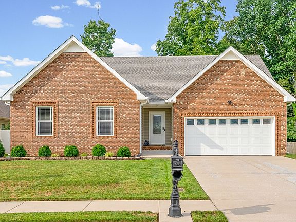 2nd image of 2661 Hidden Ridge Ct