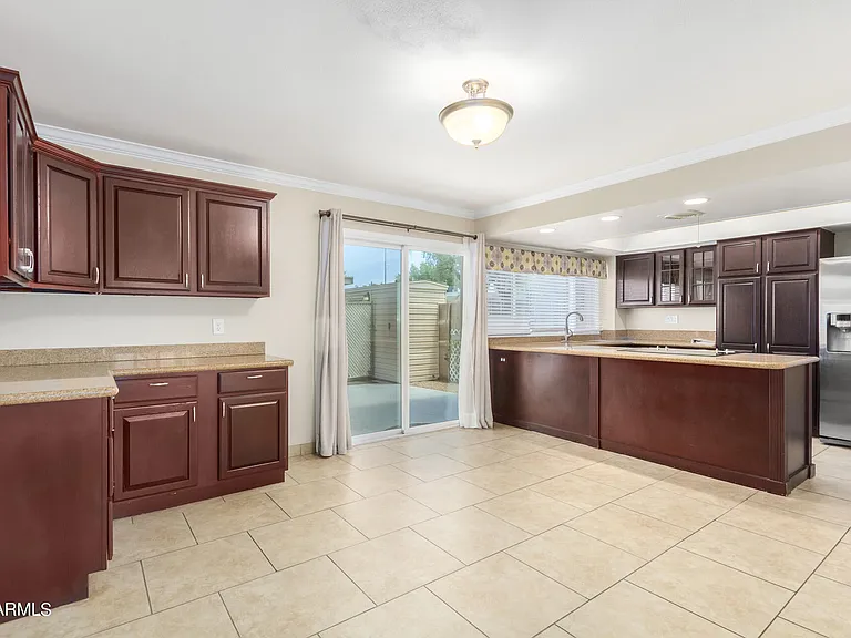 8482 E Chaparral Rd — Photo 10