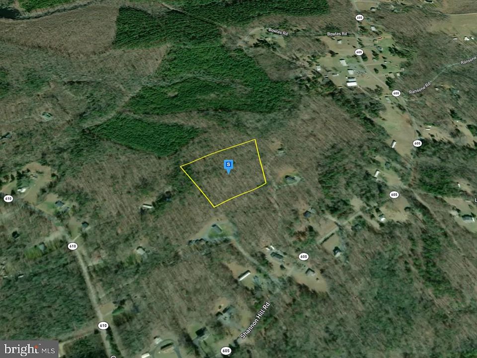 2nd image of 3960 Shannon Hill Rd