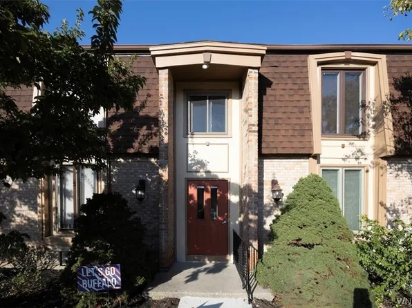 70 Groton Dr APT 3, Amherst, NY 14228