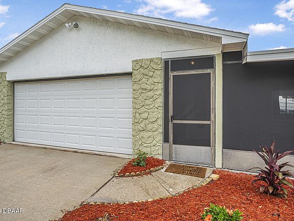 3rd image of 151 Brandy Hills Dr