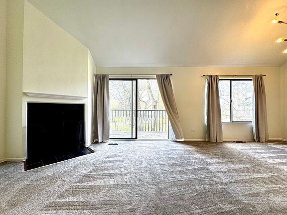 5th image of 412 Deer Trail Hl APT B