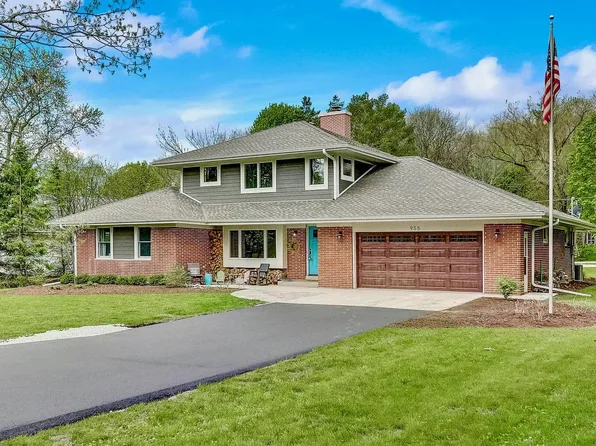 955 Brinsmere DRIVE, Elm Grove, WI 53122